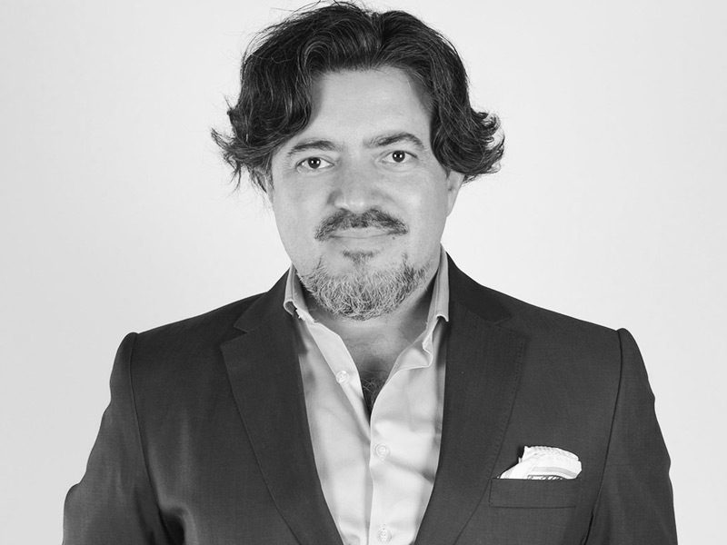 Retrato del Dr. Stefan Danilla