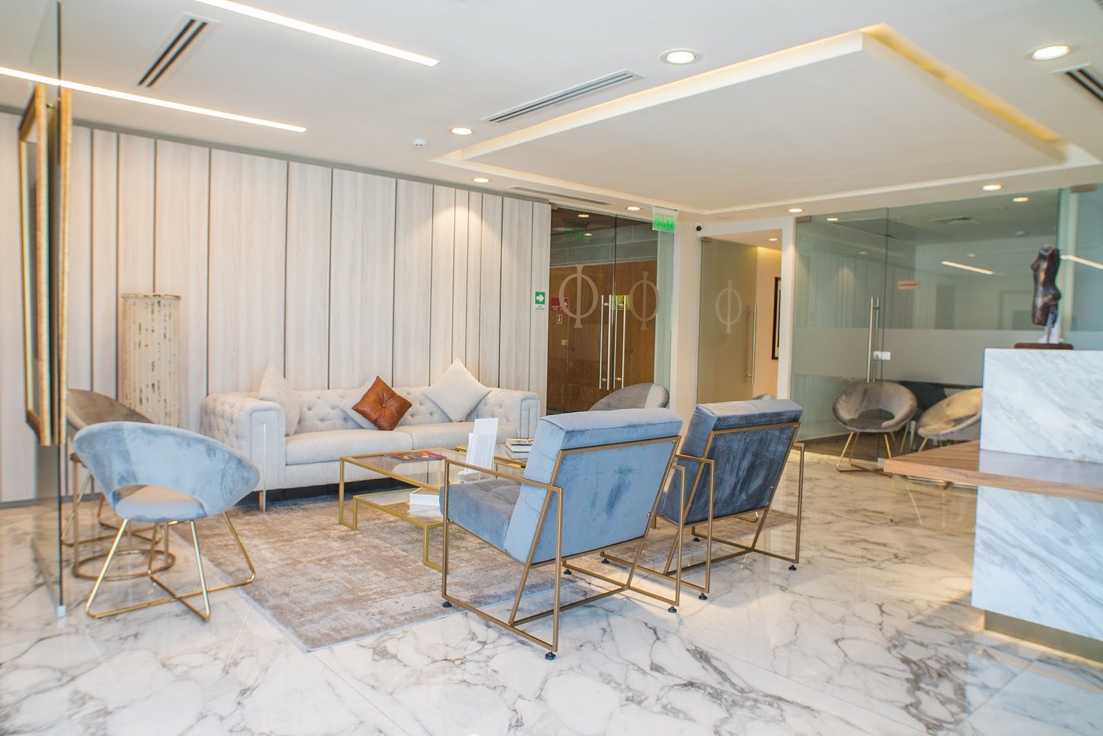 Sala de espera de Clínica Aurea en Vitacura